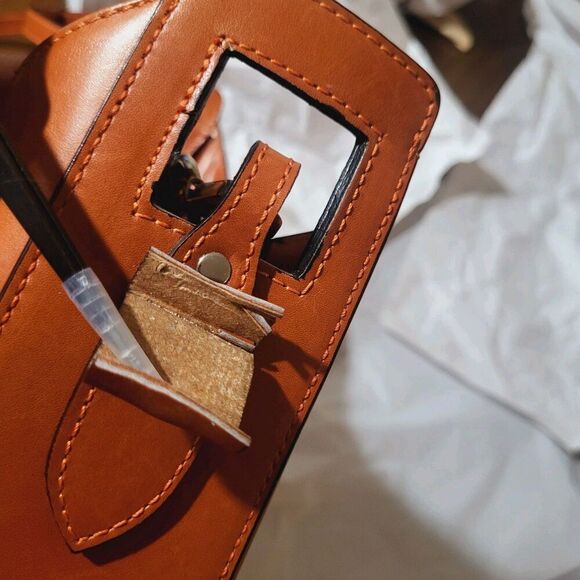 Gianni Conti Italy- *With Defects Shoulder- Crossbody Bag - Genuine Leather $185 - Picture 5 of 16